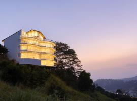 The Summit, luxury hotel in Kandy