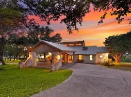 Regal Riverfront Retreat