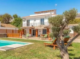 3 Bedroom Stunning Home In Mezquitilla