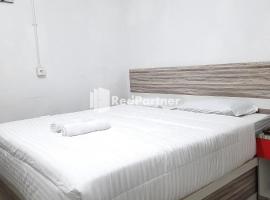 Roemah Proklamasi Syariah Mitra RedDoorz, Hotel in Kampungdurian