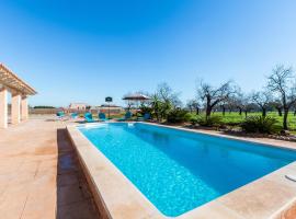 Villa Capo, hotel di Búger