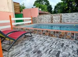 Appartement moderne à Rivière-Pilote avec piscine privée