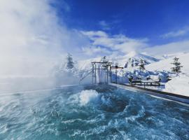 Gudauri Lodge, готель у Гудаурі
