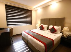 Hotel Azulo Inn Bhikaji Cama Place Delhi - Couple Friendly Local IDs Accepted、ニューデリー、Safdarjung Enclaveのホテル