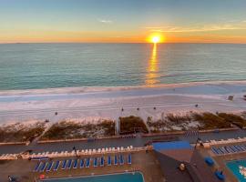 PCB Condo w/ Community Perks & Beach Access, hotel i Panama City Beach