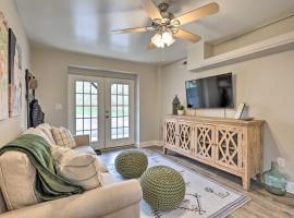 Stylish Vilas Hideaway: Hike, Ski & Explore!, Hotel in Vilas