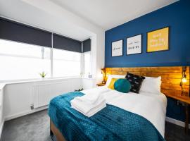 7 bedroom house ENSUITE Rooms, fully equipped kitchen, free WIFI, TVs in all rooms CITY CENTRE CLOSE TO A46 Inspire Homes, hotel in Coventry