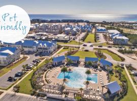 Prominence on 30A Pet Friendly Vacation Rentals by Panhandle Getaways, готель у місті Watersound Beach