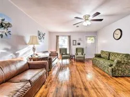 Yard with BBQ Pit Getaway Near Dtwn Temple!