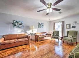 Yard with BBQ Pit Getaway Near Dtwn Temple!