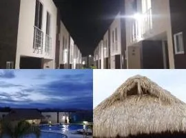 Girardot - Via Ricaurte Casa de dos pisos - Colombia