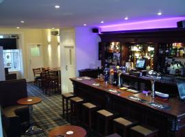 Aberdour Hotel, Stables Rooms & Beer Garden, hotel perto de Aberdour Golf Course, Aberdour