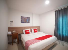 OYO 90830 Multatuli Guest House, hotel near Polonia Airport - MES, Medan