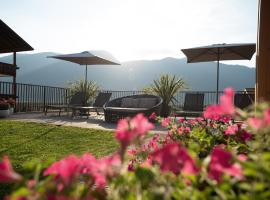 Hotel und Residence Johanneshof, hotel v destinaci Cermes