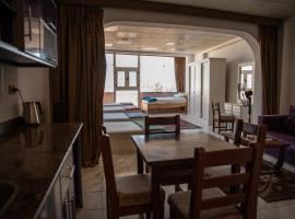 Station House, hotel in Dahab