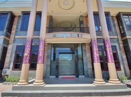 Grand Puri Hotel, hotel di Nusa Penida