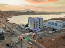 Al Ayjah Plaza Hotel, hotel v destinaci Súr