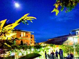 Hotel Bahía Yubarta, hotel v destinaci Bahía Solano