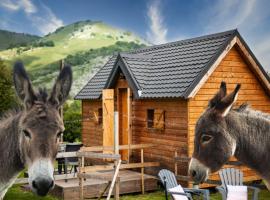 Cab'ânes du Pibeste, budget hotel sa Ségus