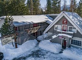 Cinnamon Bear Inn, hotel para famílias em Mammoth Lakes