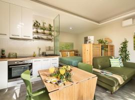 Olive Lemon Biophilic House & Lush Forest Garden