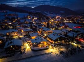 casa wii, íbúð í Altenmarkt im Pongau