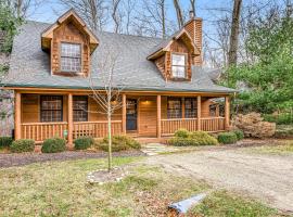 Kingfisher Cove Cabin 19, παραθεριστική κατοικία σε Saugatuck