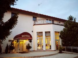 Orion Hotel Parczew, hotell i Parczew