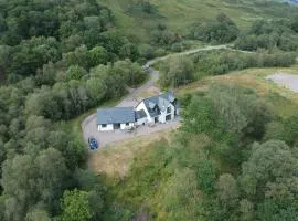 Birch Hollow, Fort William with outdoor fire pit