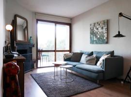 Retiro Chic Frente al Lago - A 1 Hora de Madrid, Pantano de San Juan, מלון חוף בסן מרטין דה ואלדאיגלסיאס