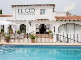 El Cid Country Club, hostal o pensión en Benidoleig