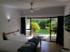 Magnetic Island Resort, Sleeps 3, Free WIFI, хотел в Nelly Bay