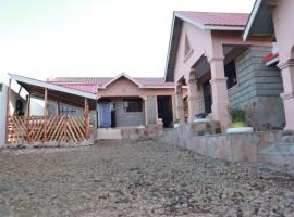 Lux Suites Mara Holiday Homes, hotel in Narok