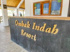 Ombak Indah Resort Tanjung Setia, hotel in Biha