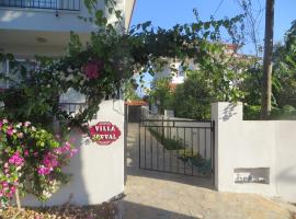 VillaSevval-Sleeps8-Pool-Bbq-Ac-near Dalyan centre, hotel i Dalyan