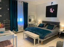 La Kloé, ξενοδοχείο στη Ναρμπόν