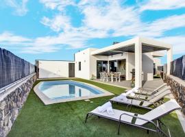 Villa del Roque, heated pool & luxury in El Roque, luxury hotel in El Roque