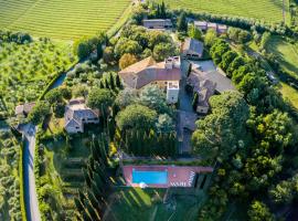 Borgo La Torre alle Tolfe, hotel in Siena