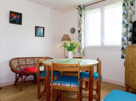Apartment Ty Ménez by Interhome, hotel i Goulien
