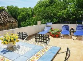 Holiday Home N&M by Interhome