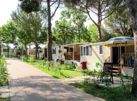 Borghetto에 위치한 비치 호텔 Holiday Home Camping Badiaccia-1 by Interhome