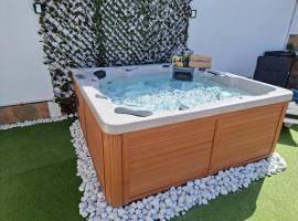 CASA OLGA, hotel v destinaci Arona