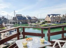 Apartment Les Marinas-3 by Interhome