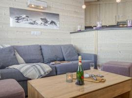 Apartment Le Curling B - Val Claret-35 by Interhome, hotel in Tignes