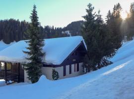 Chalet Le Cyclamen by Interhome, khách sạn ở Champoussin