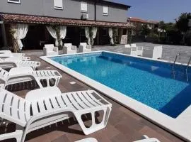Apartments Ewa
