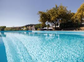 Casa de las Cañas / Castellanos, hotel u gradu Pisara