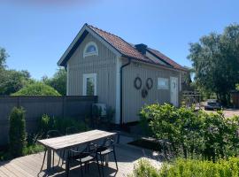 Station Bed and Kitchen Guesthouse, penzion v destinaci Varberg