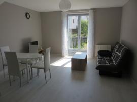Appartement 4 couchages, hotel in Clairvaux-les-Lacs