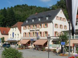 Gasthaus Merkel Hotel, hostal o pensión en Bad Berneck im Fichtelgebirge